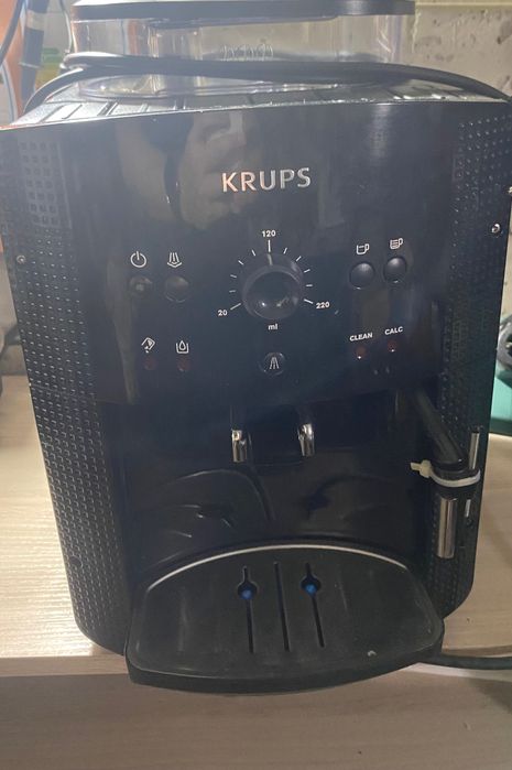 Продам кофе машину Krups