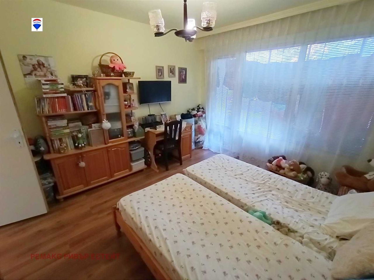 Продава се Тристаен апартамент в Русе, Дружба 3 - 78 кв.м за 1256 €/кв.м - Снимка #7