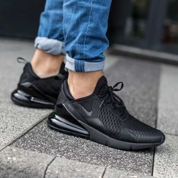 Nike Air Max 270 triple black