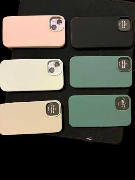 Huse Elago pentru iPhone 13, 13 Pro, 14, 14 Pro, 14 Pro Max