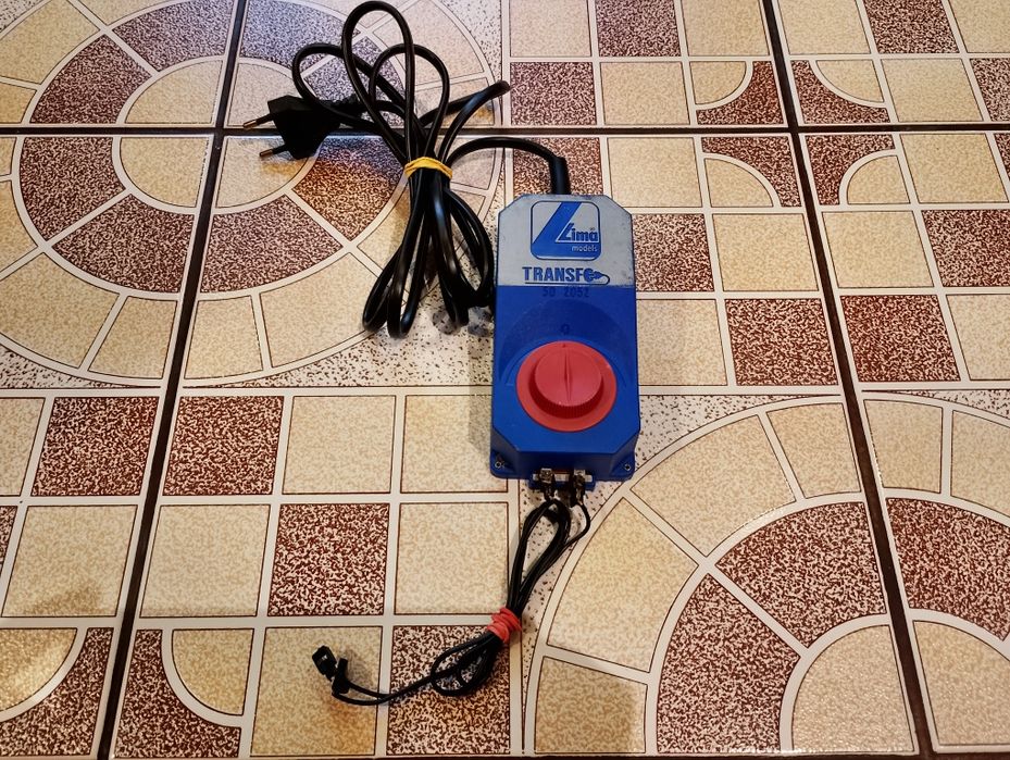 Variator diorama trenulet electric Lima