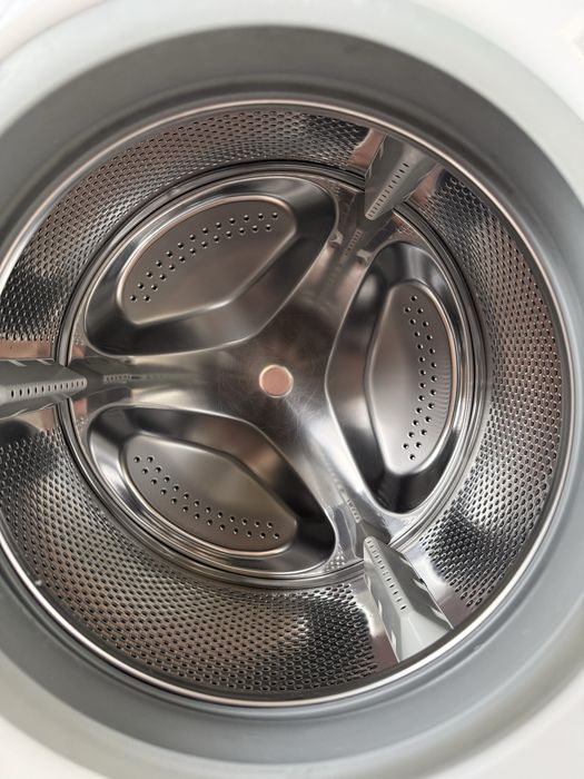 Пералня INDESIT/8кг