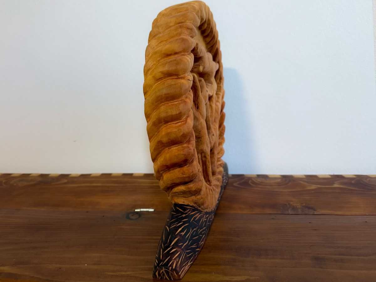 Sculptura 3 iepuri