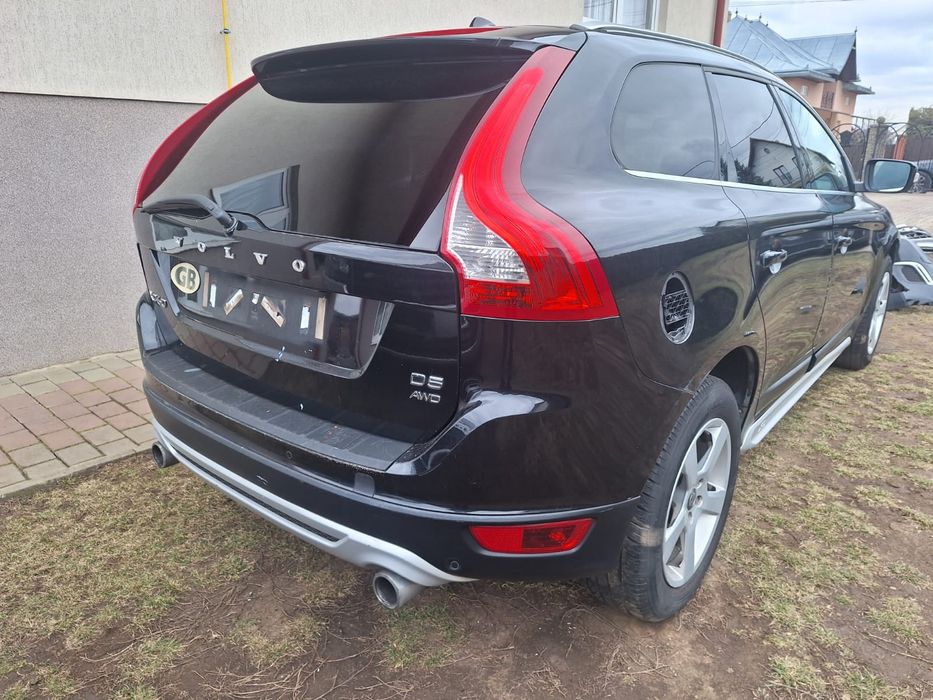 Motor complet fără anexe Volvo XC60 2,4 2012 euro 5 215 CP