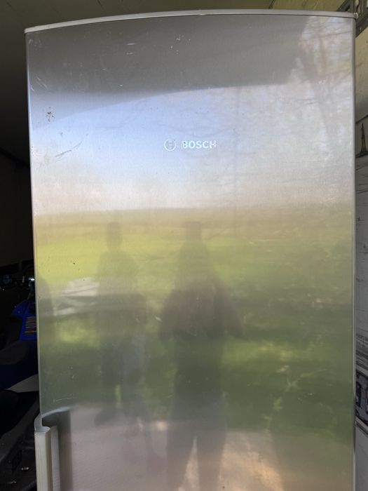 Хладилник с фризер BOSCH