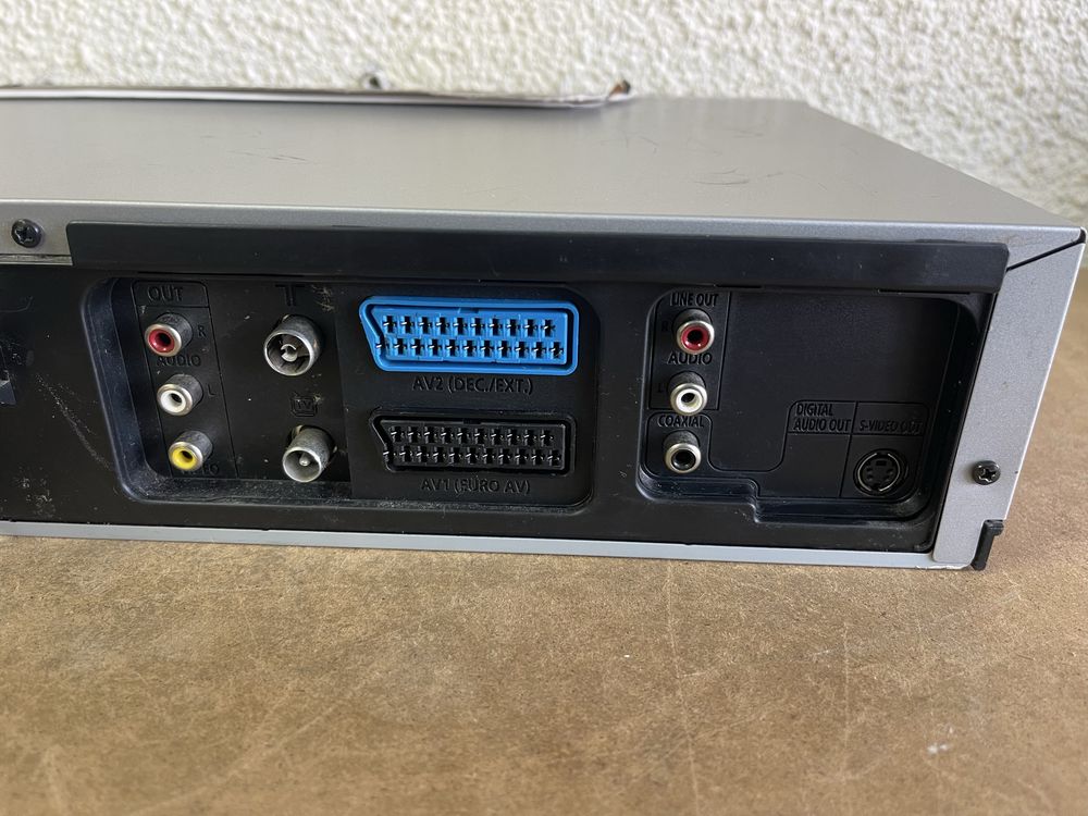 DVD/VCR Dual Deck Samsung SV-DVD440