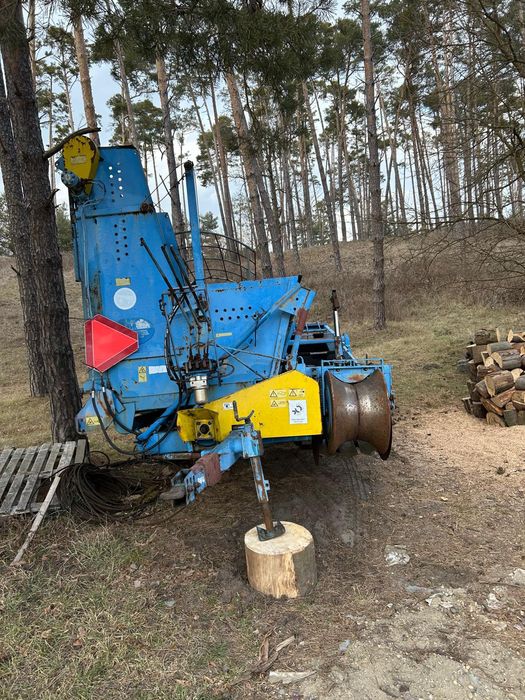 Mașina combina de scos cartofi