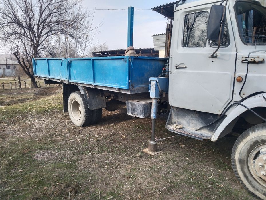 КамАЗ зил кузов бортовой без авто