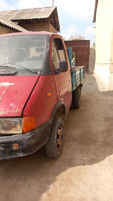 Gazel zavodskoy holatda