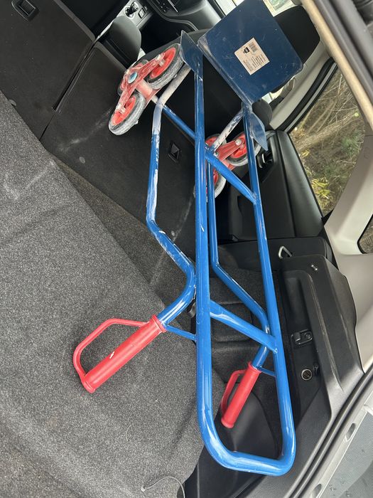 Carucior carat materiale de constructii, gresie, faianta, glet