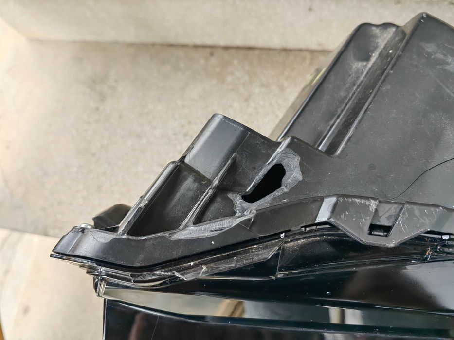 Фар Mazda 3 LED ляв / Фар Mazda 3 Оригинален