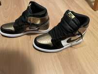 Air Jordan 1 high Gold Toe