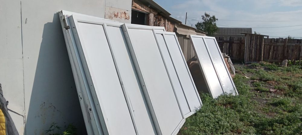 Продам пластиковые перегородки