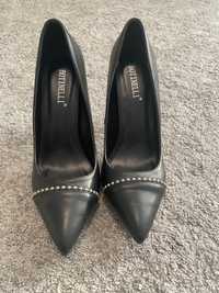 Pantofi stiletto Botinelli  negri 39
