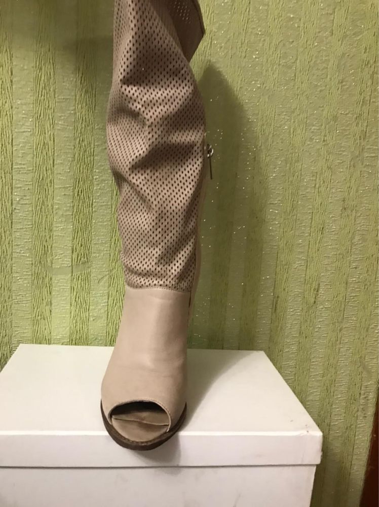 Продам женскую летнюю обувь