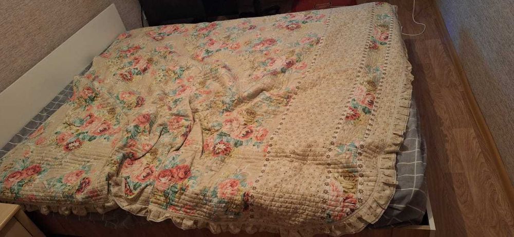 Кровать. Самовывоз