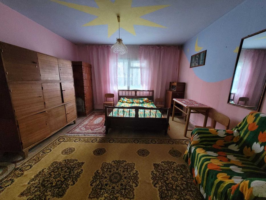 Apartament 4 camere – 115 mp – vis-a-vis de Castelul Regal Săvârșin