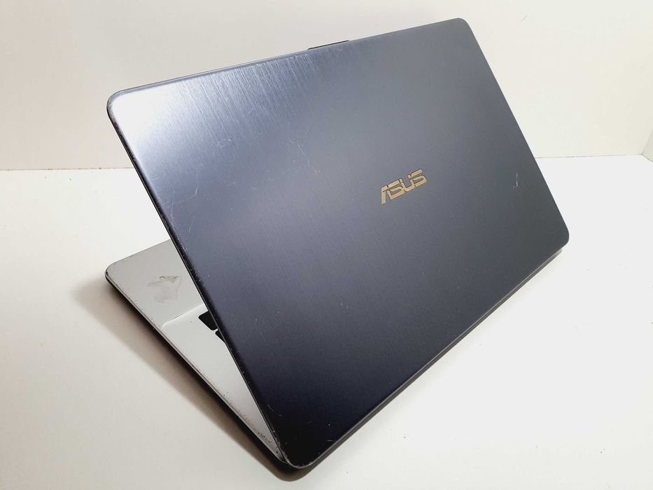 Laptop Asus Vivobook X505