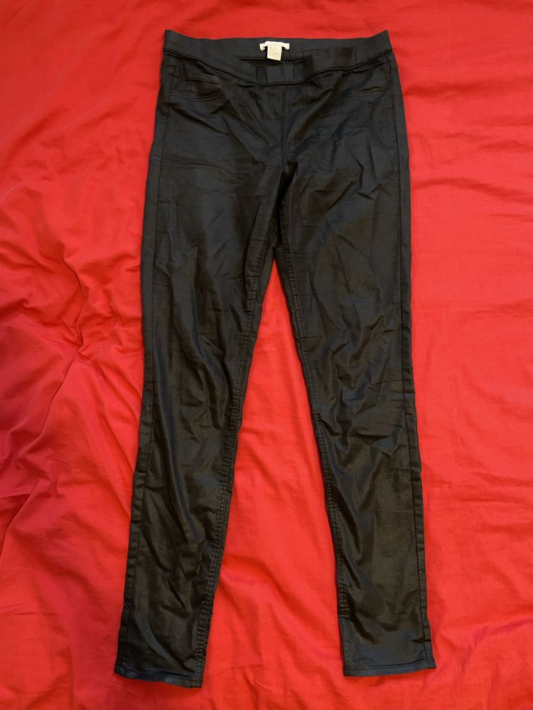 Дънки Bershka, Stradivarius, H&M