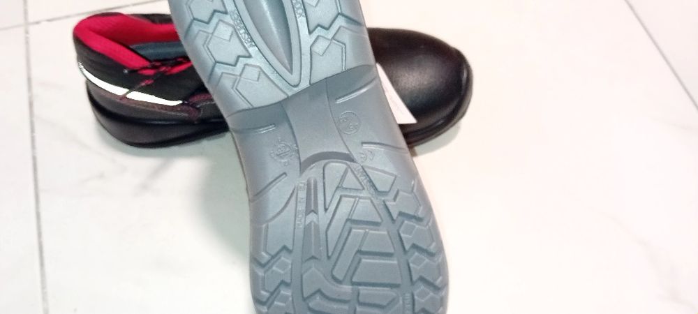 Pantofi protecție nr 40 si 45