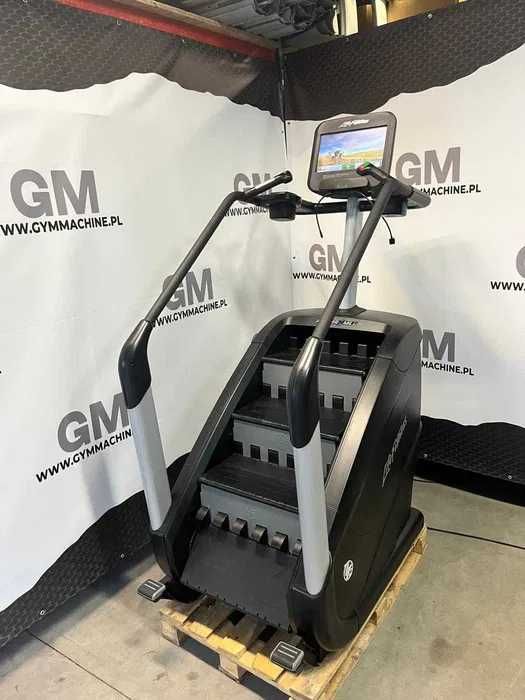 Life Fitness PowerMill Descoperiți scările SE