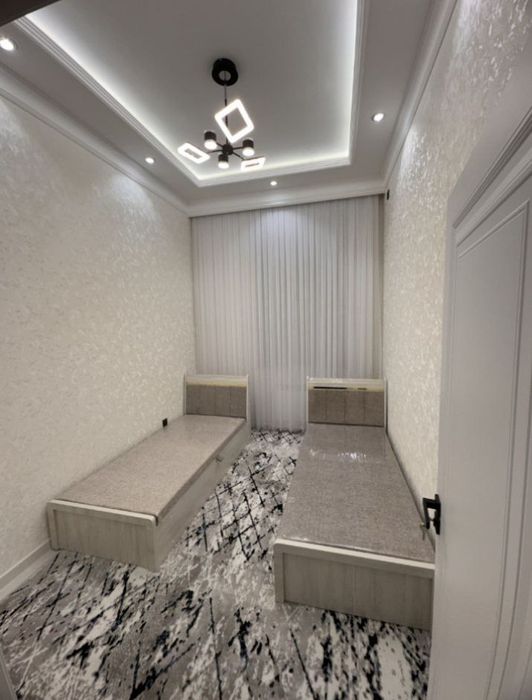 Sebzor Gafur G'ulom metro yonida 2 xonali