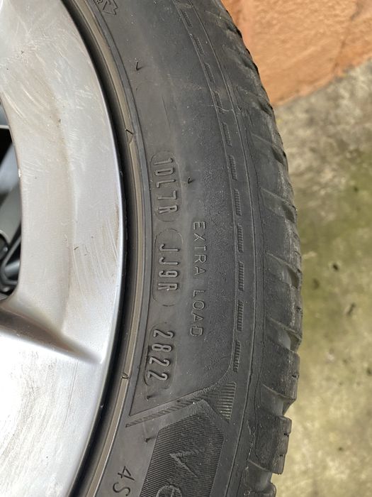 Vand set 4 roti de IARNA AUDI A3-A 4 GOODYEAR 225/45 R 17