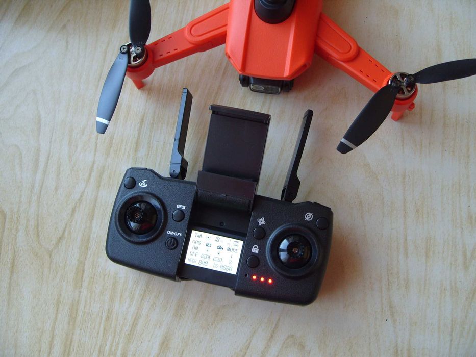 Квадрокоптер L900 SE MAX 4K, лазерен сензор, 3 батерии + кейс