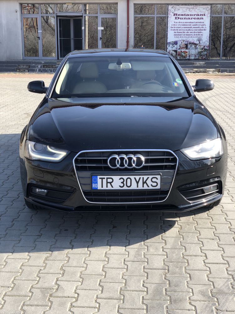 Vand audi a4 2.0 150 cai, km reali/ schimb cu c clas 2014+