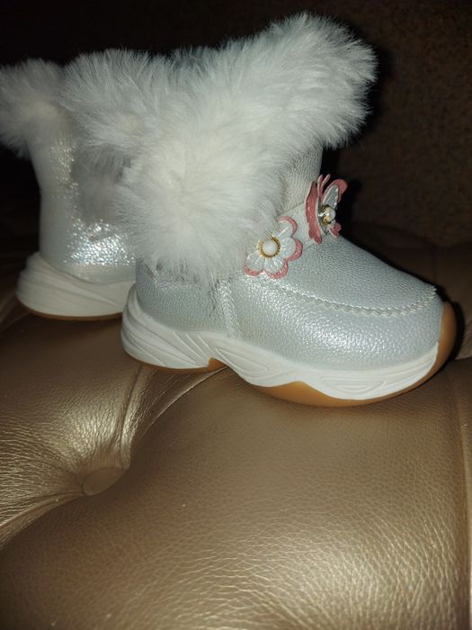 Ботиночки детские,для девочки. Сапоги, ботинки тёплые