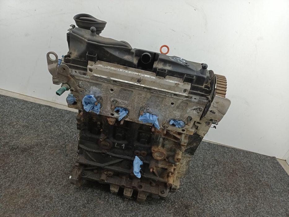 Dezmembrez Motor complet ambielat de pe Skoda OCTAVIA 2009-2014