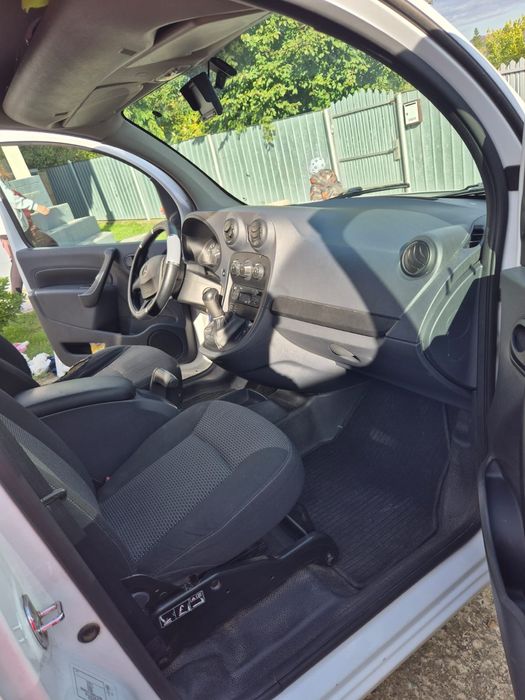 Vând Mercedes Citan