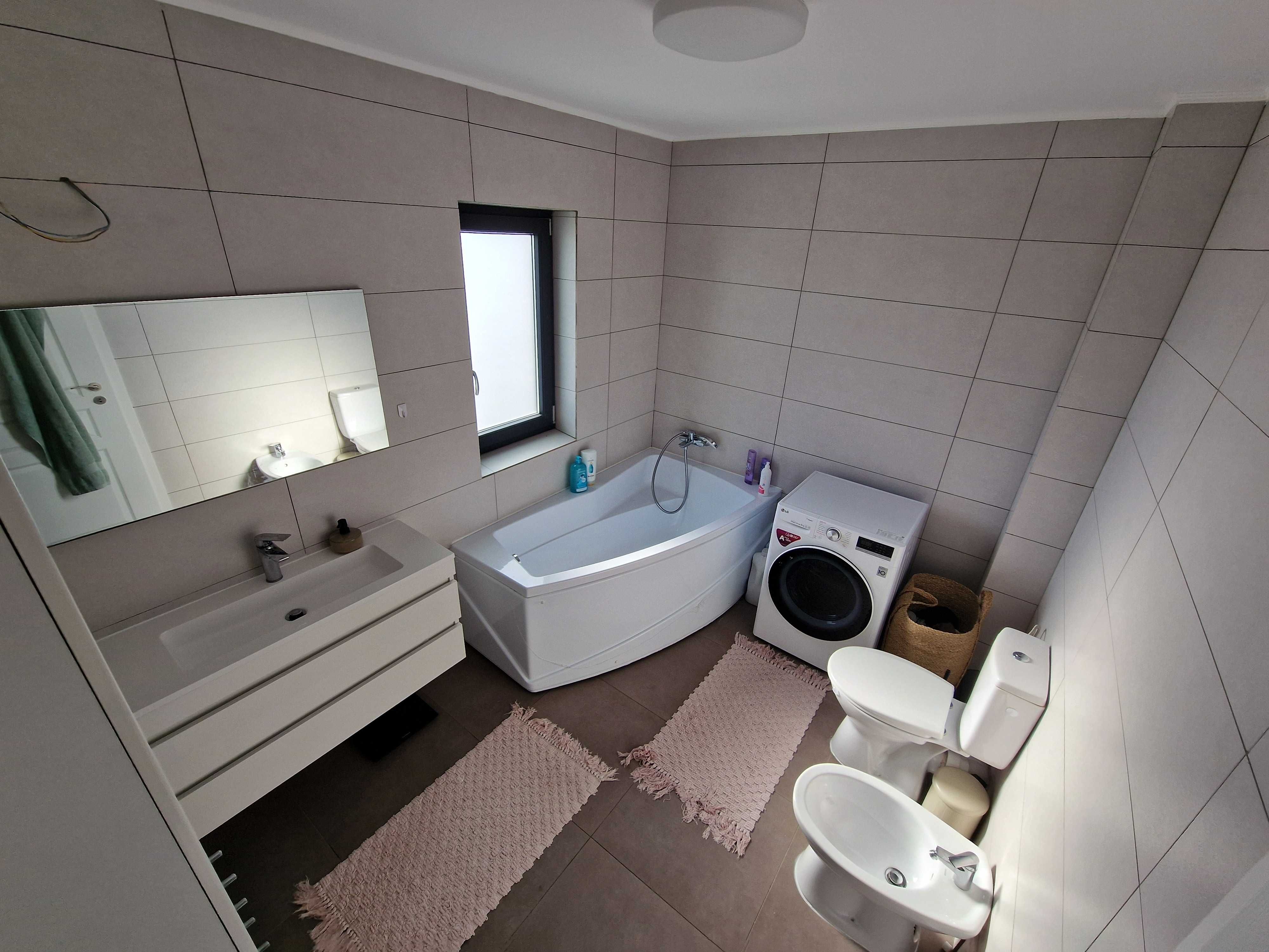 Proprietar! Casa tip duplex, 4 camere, Valea Adanca, partial mobilata