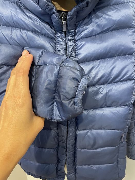 Geaca Moncler, marimea 6 ani