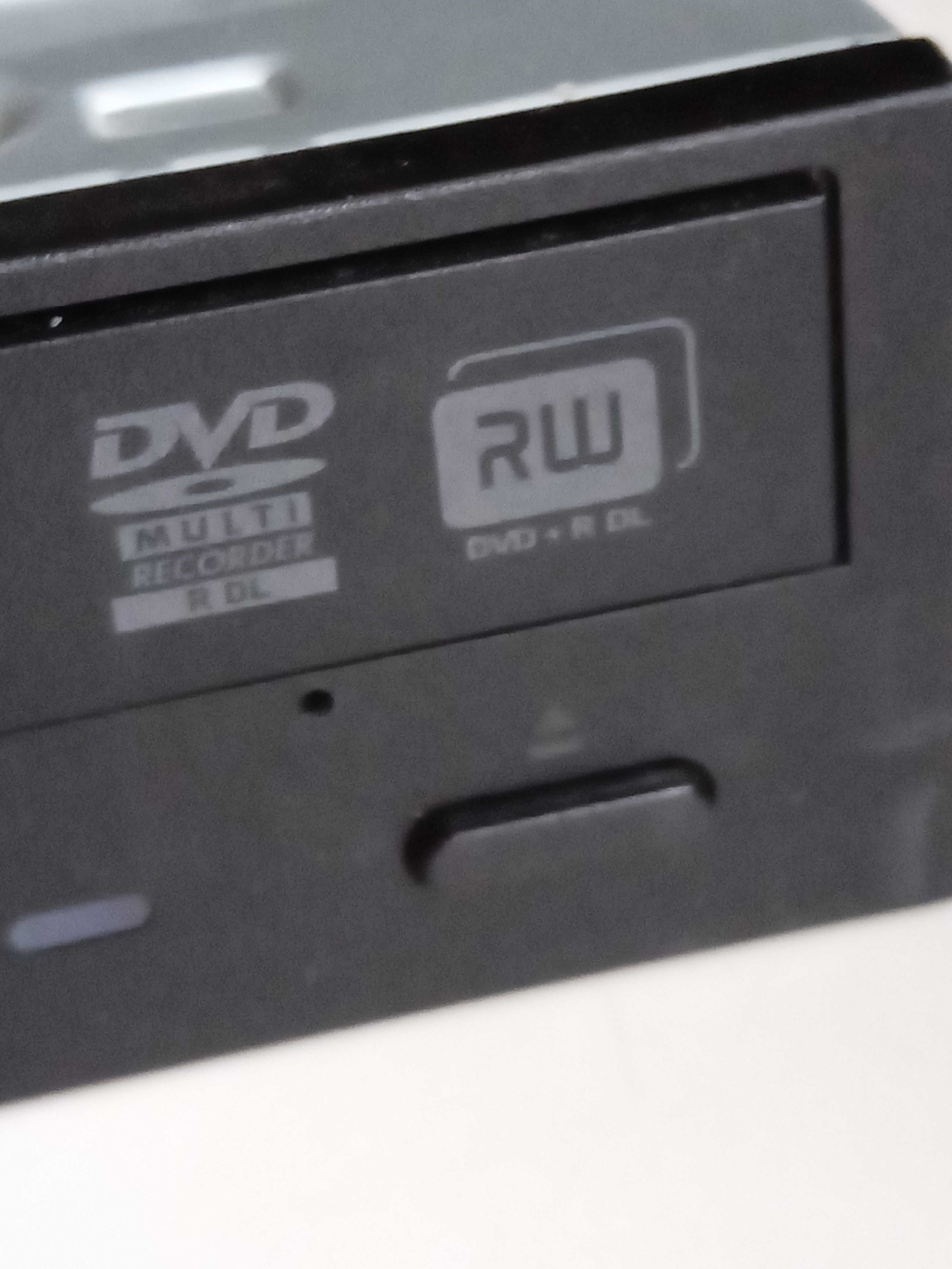 DVD записващо и възпроизводящо