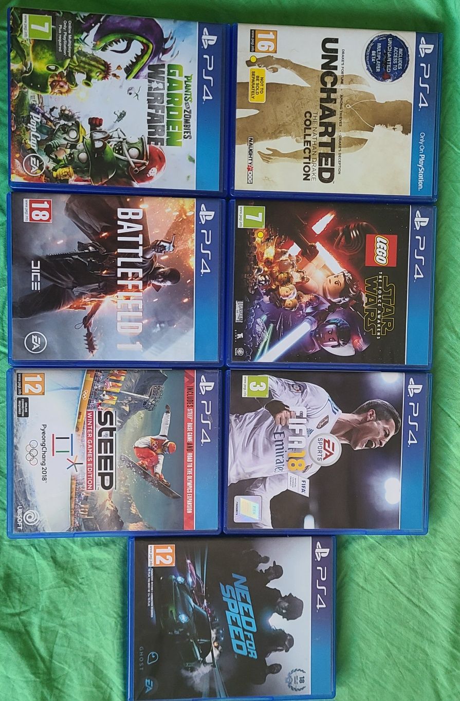 Sony PS4 400gb cu 2 controllere si 7 joc
