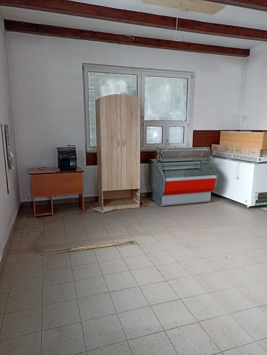Spatiu comercial de vanzare