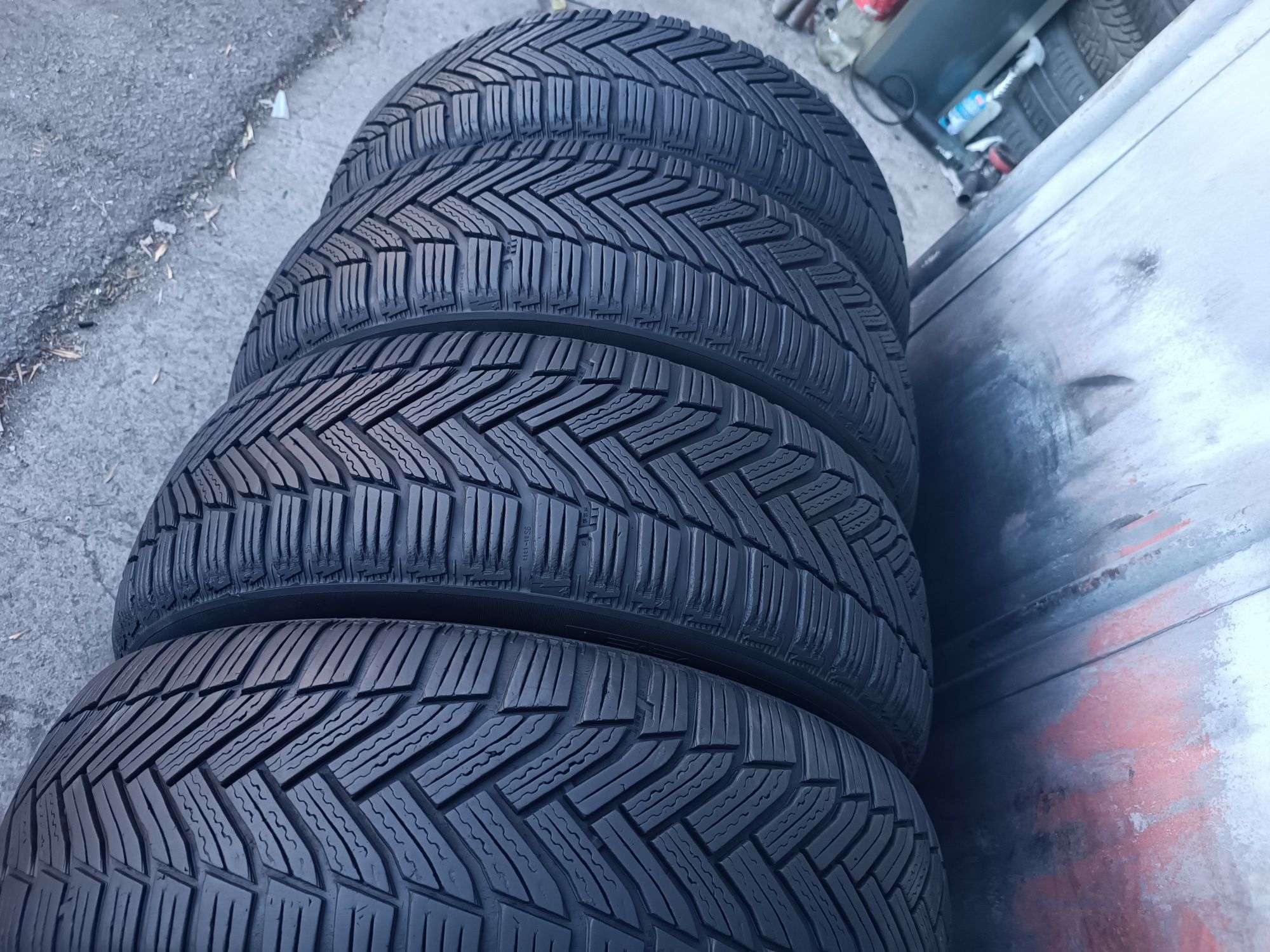 195/65/15 Michelin