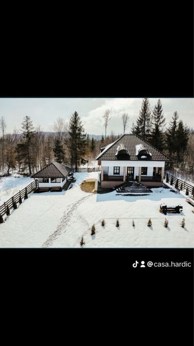 Vand casa/pensiune Zona de rezervatie Hardic