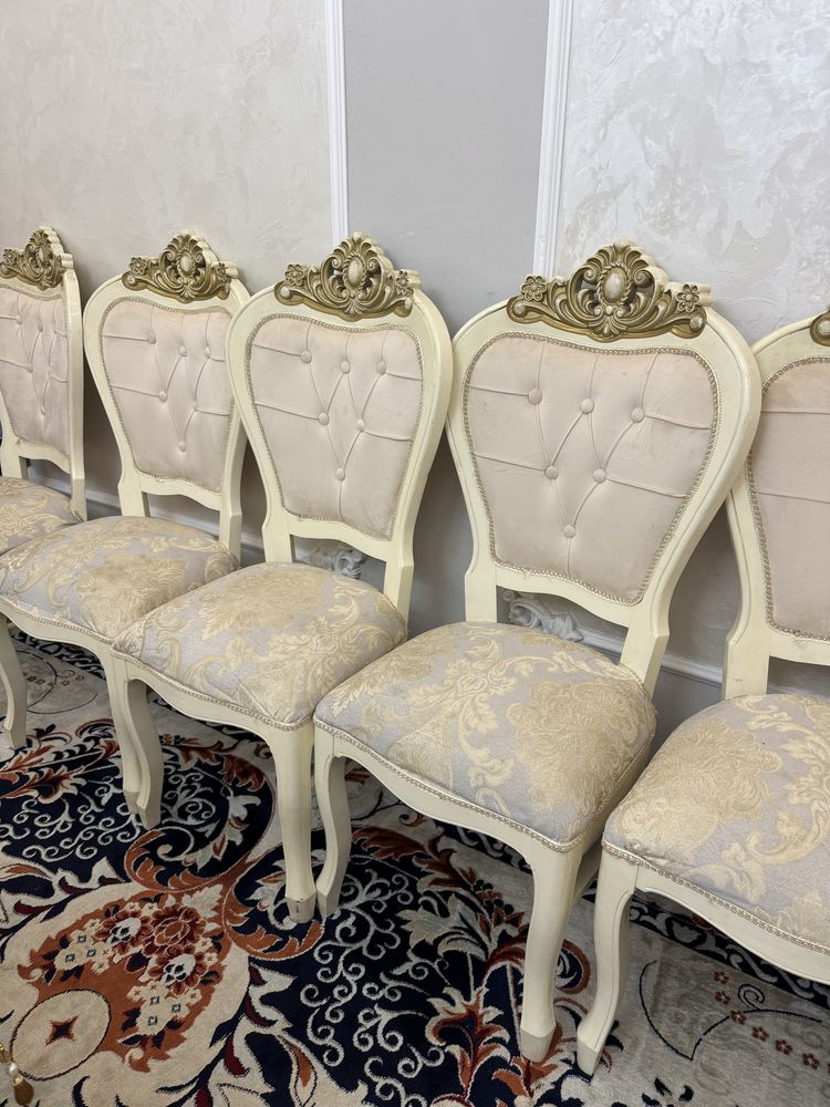 Продам стол со стулям