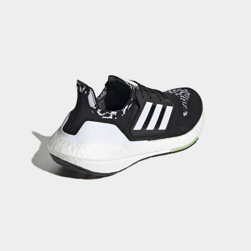 Оригинални маратонки * ADIDAS ULTRABOOST 22 * EU36 2/3 -39 1/3