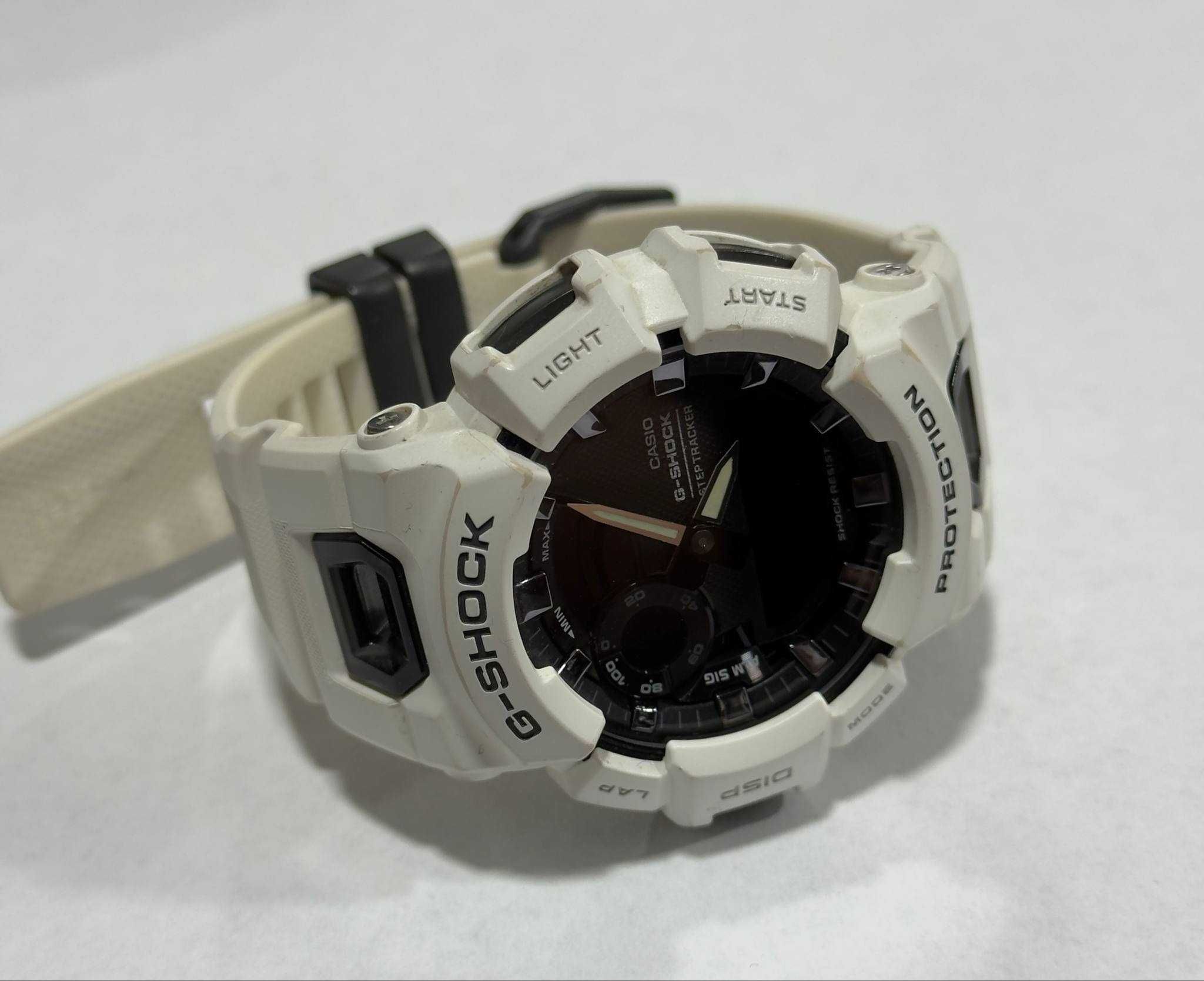 Мъжки часовник Casio G-Shock GBA-900