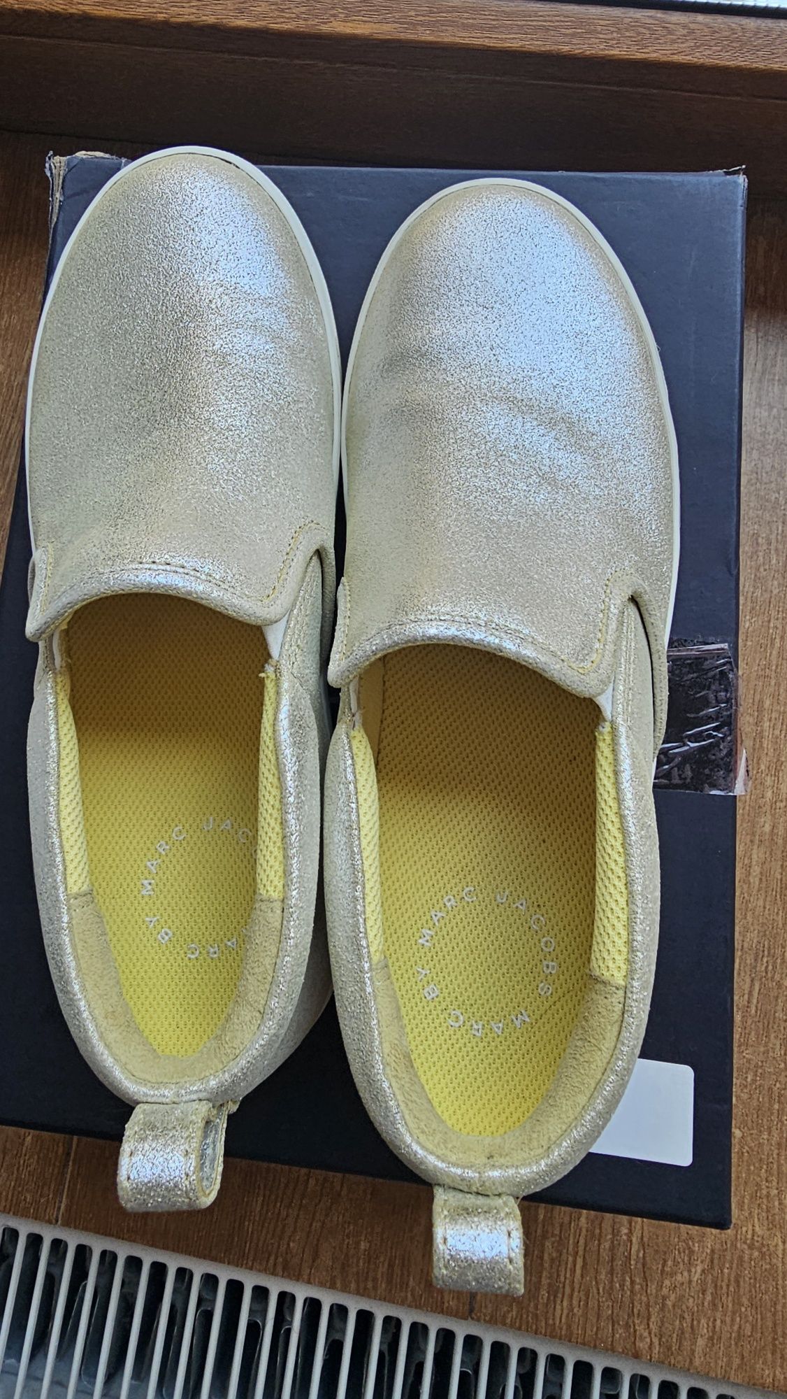 Pantofi casual Marc by Marc Jacobs auriu