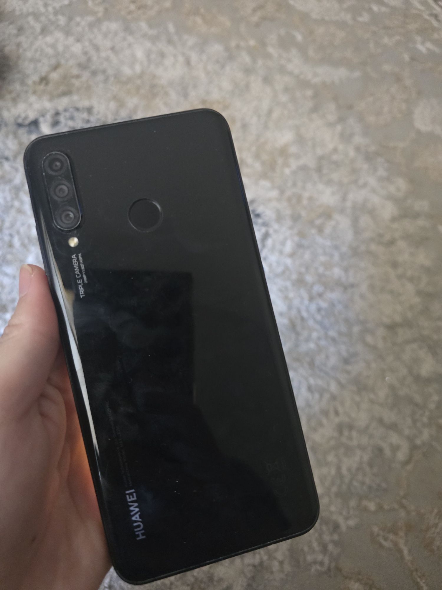Huawei P30 lite sotiladi
