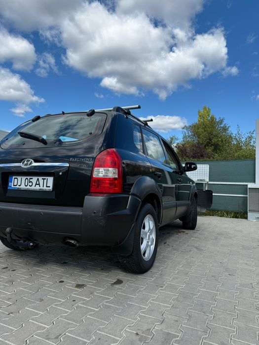 Vând Hyundai Tucson adăpat persoane cu Handicap