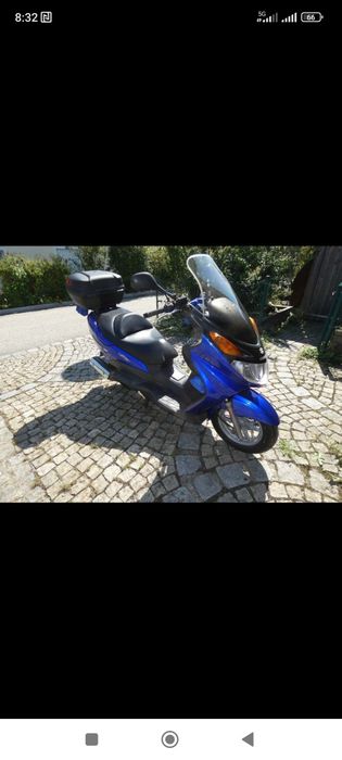 Suzuki burgman 125