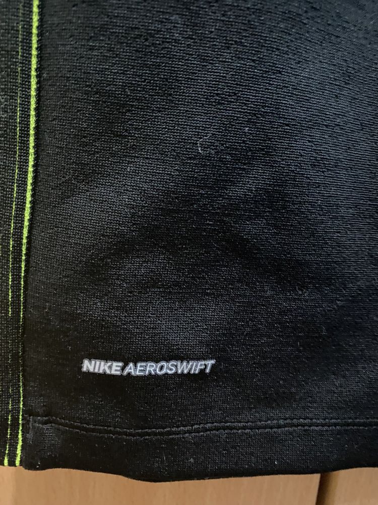 Блуза Nike Aeroswift