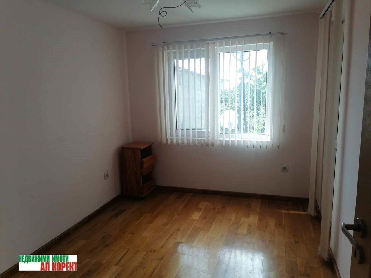 Продава се Къща в с. Близнаци, Област Варна - 321 кв.м за 586 €/кв.м - Снимка #8