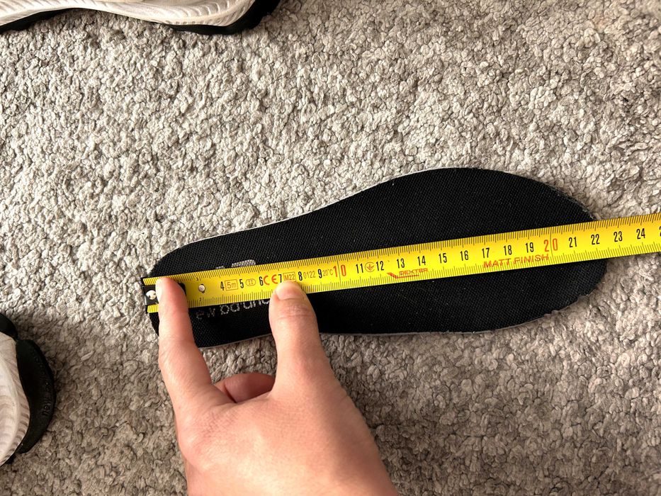 Ghete New Balance, 34,5