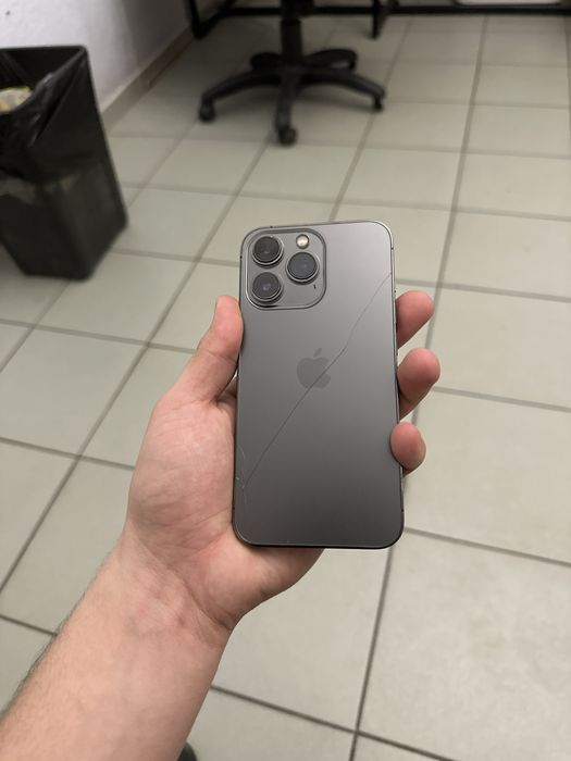 Продам 13 про 256Гб